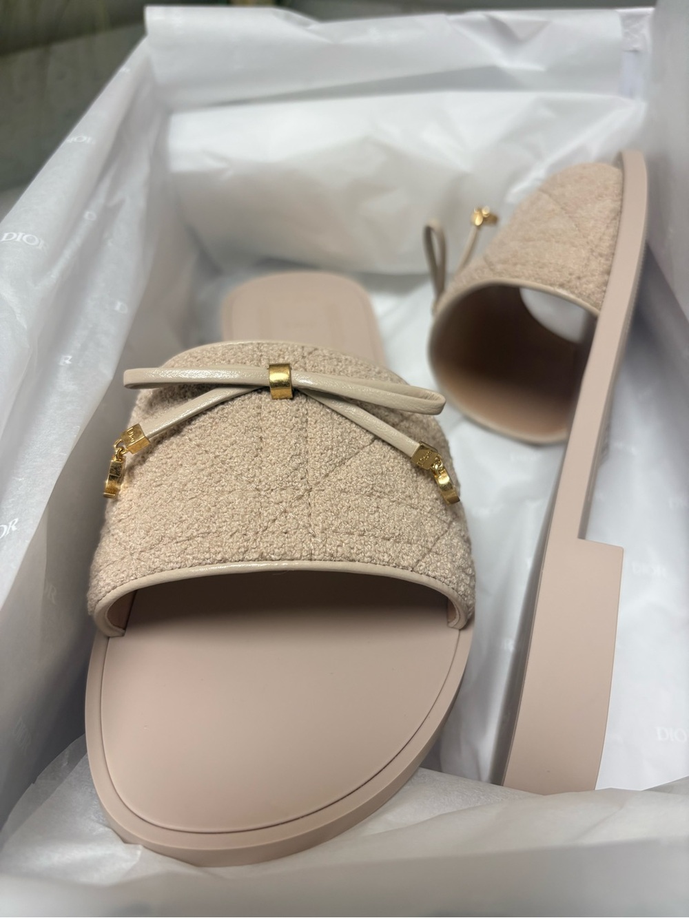 Dior Beige Quilted Trench Spongy Cannage - Picture 3 of 9
